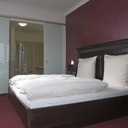 Hotel Till-Moyland Garni 4* Till