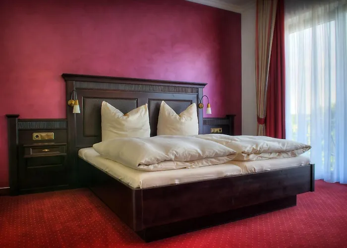 Hotel Till-Moyland Garni Hotel 4*